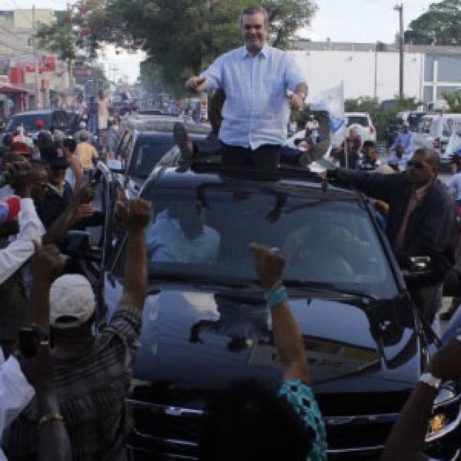 Abinader promete asumirá solución problemas de Higüey de ganar elecciones