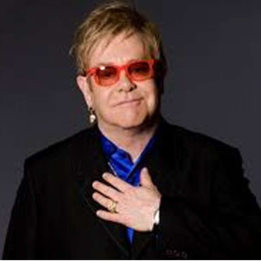 Elton John pide boicotear a Dolce&Gabbana por criticar a gays