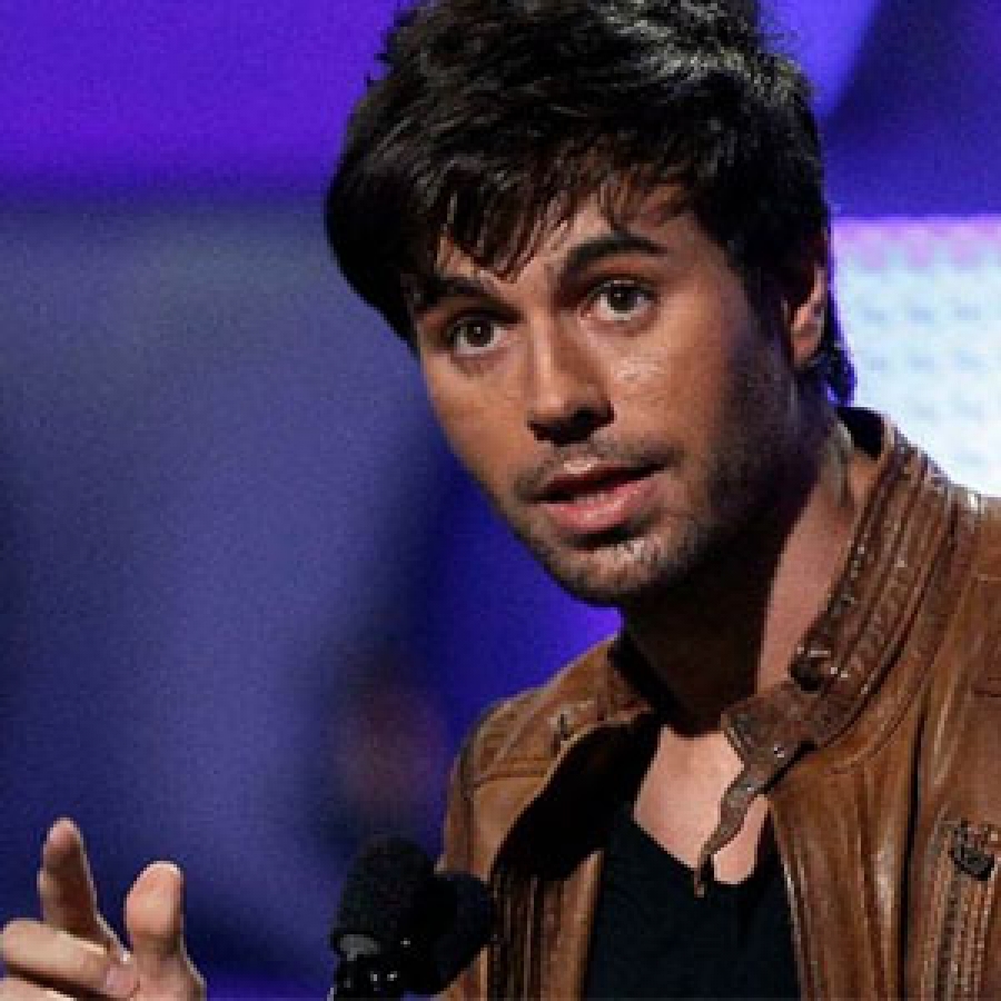 Enrique Iglesias y Grammy Latino convocan una beca en Berklee