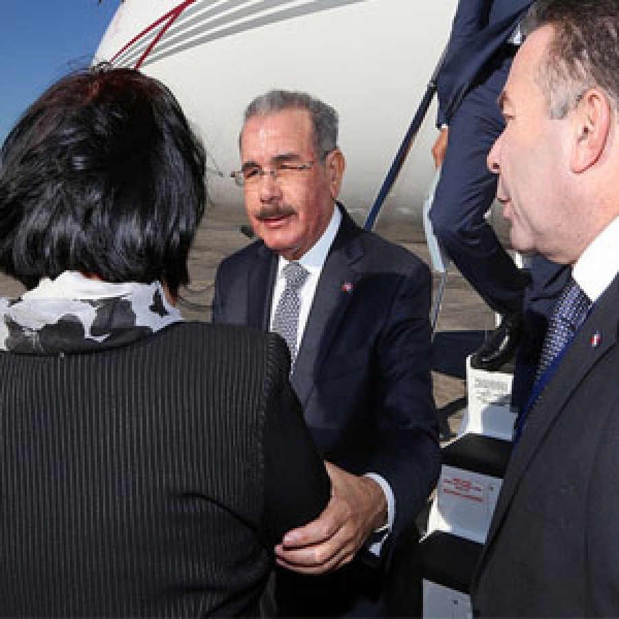 Danilo Medina llega a Guatemala para cumbre del SICA