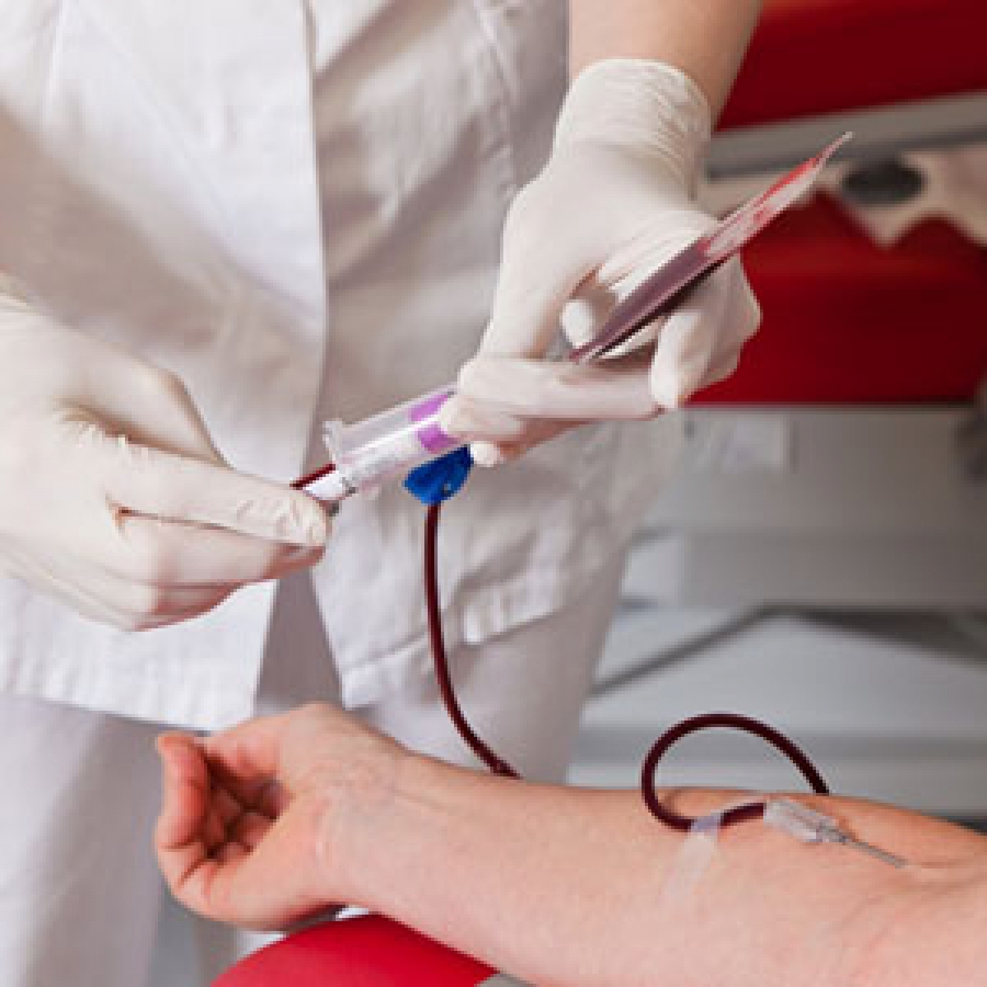 Advierten de los bajos niveles de donación de sangre en el país