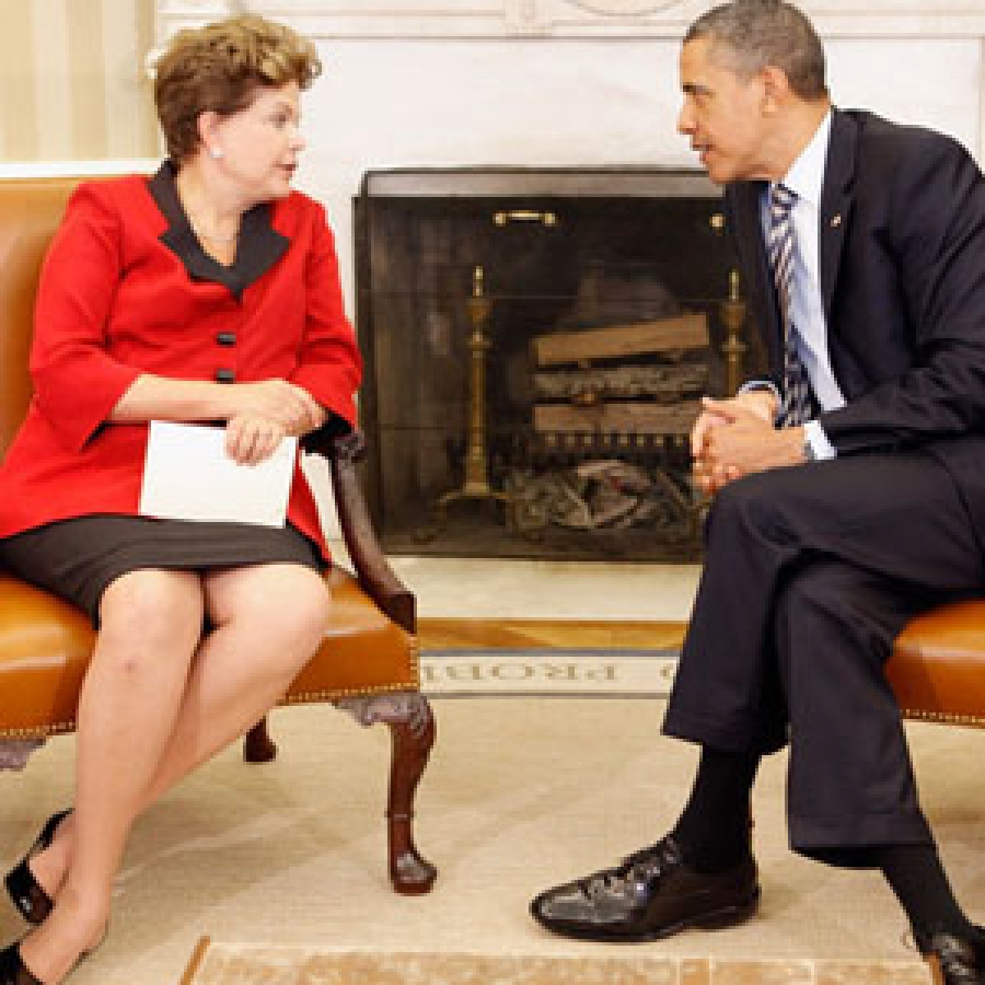 Obama y Rousseff buscan dejar atrás escándalo de espionaje
