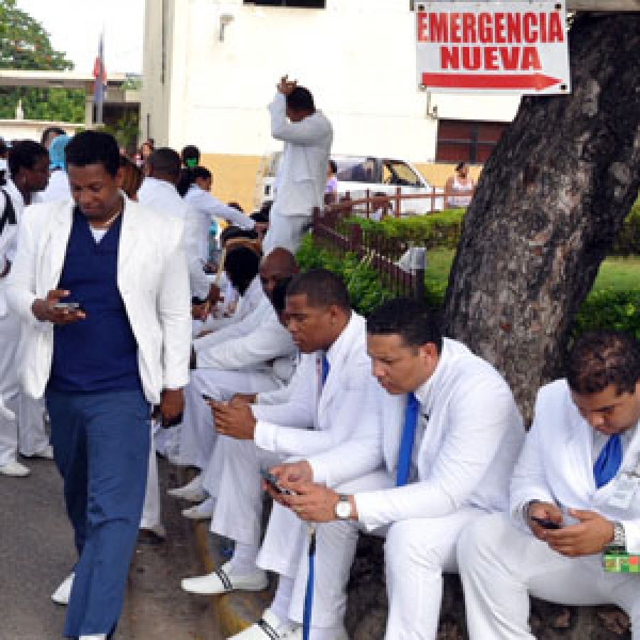Médicos del Cibao se suman a paro por 48 horas