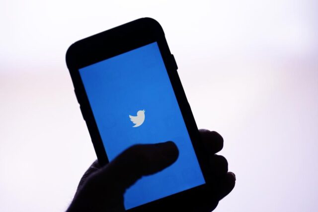 Infracción de Twitter expuso a propietarios de cuentas anónimos
