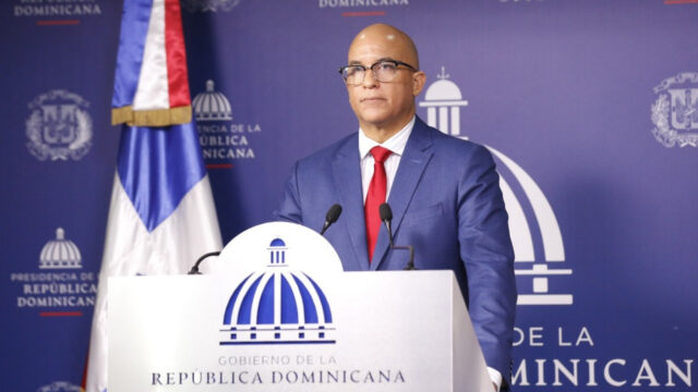 Gobierno dominicano confirma evacuación del personal civil de embajada y consulados en Haití.