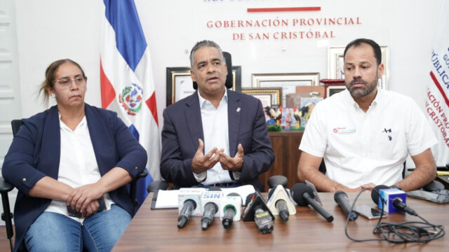 Inician entrega de ayuda económica a familiares de víctimas explosión San Cristóbal